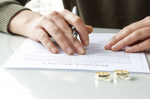 What Are the Disadvantages of Filing for Divorce First?